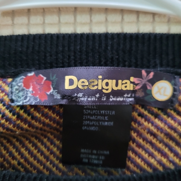 Desigual Sweater size Large / XL - Picture 3 of 7